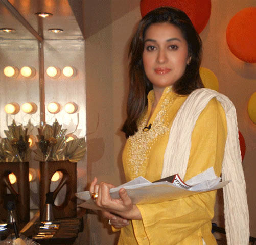 Shaista Lodhi  Pakistani Talk Show Host and TV Presenter very hot and sexy stills
